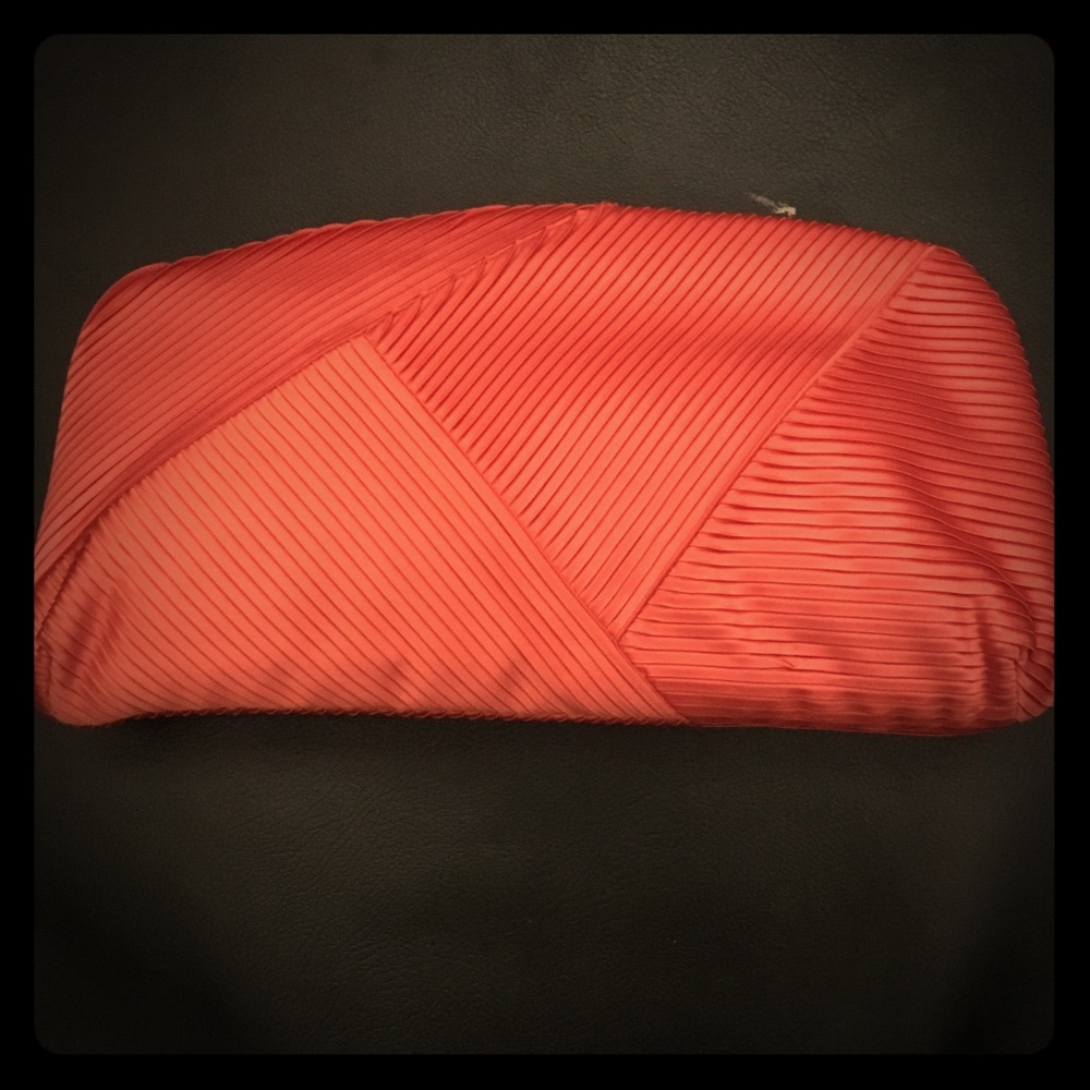 NWT Kate Landry, excellent condition